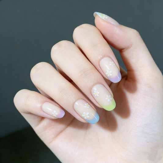 Botanical Bliss Medium Oval Pastel Gradient with Charming Floral Accents Press On Nail Set