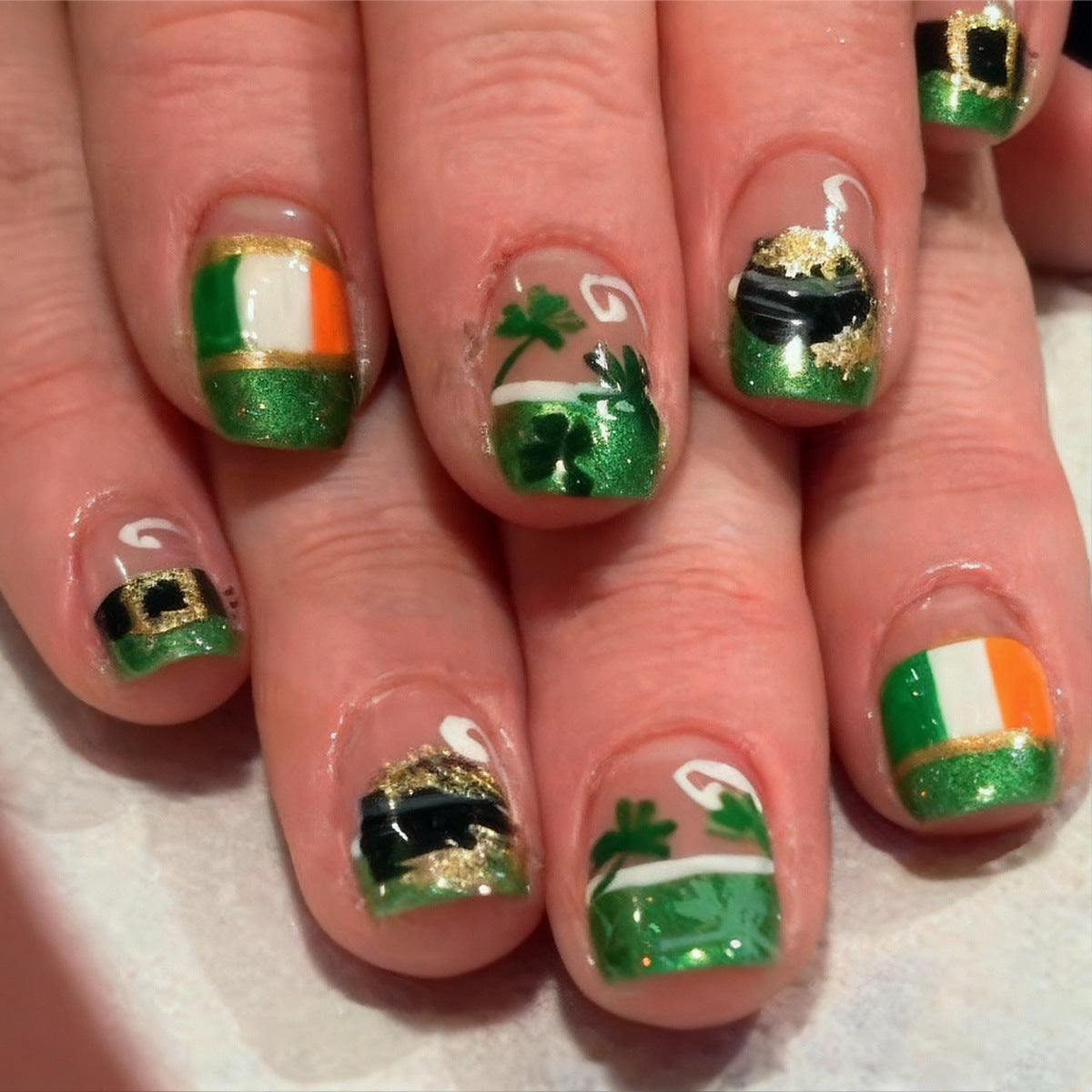 Festive Green Glamour Short Square Press On Nail Set with Shiny Glitter and Unique St. Patrick’s Day Design