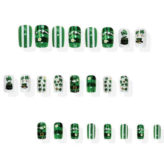 Lucky Charm Classic Medium Square Green Nail Set with Festive Shamrock Prints