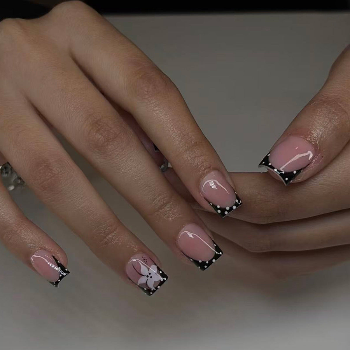 Elegant Floral Short Square Light Pink with Polka Dot Tips Nail Set
