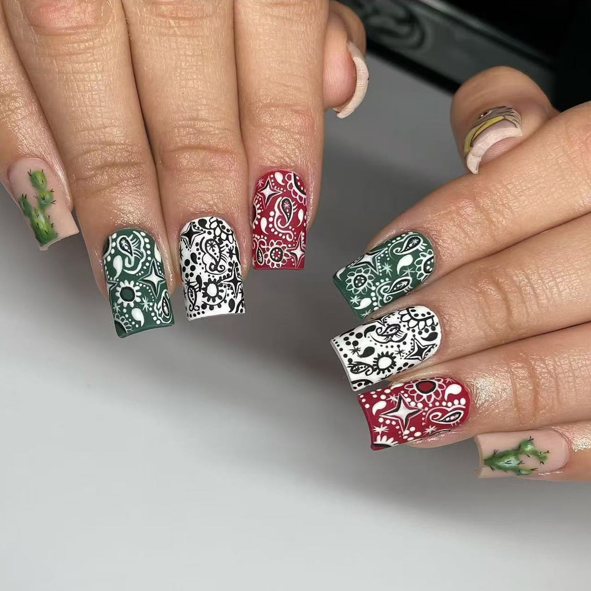 Festive Green and Red Printed Medium Square Press on Nail Set with Elegant Floral Design