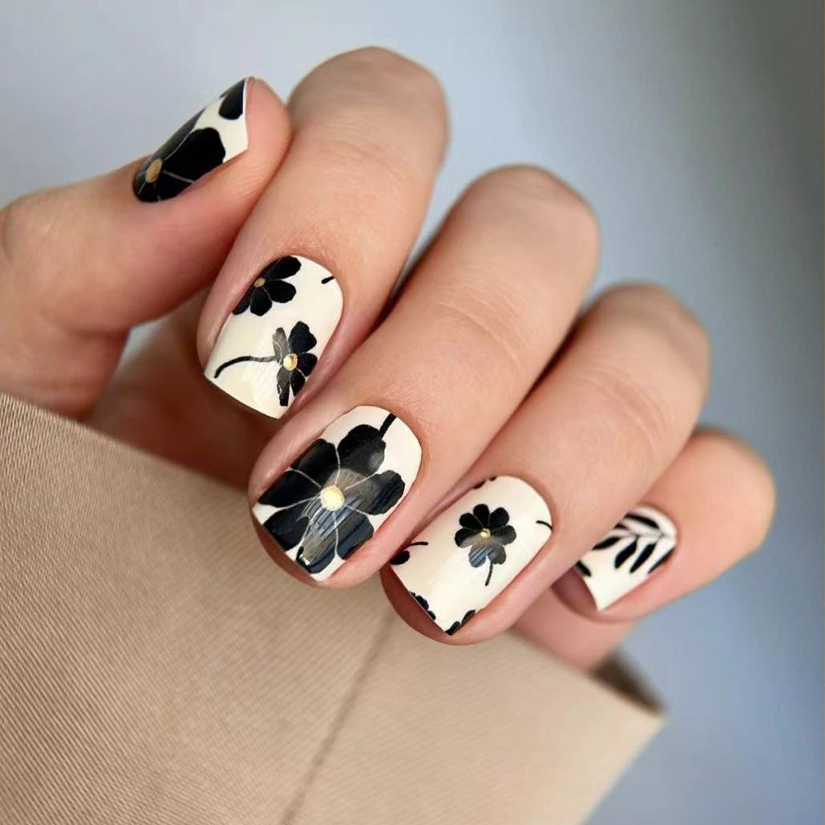 Floral Noir Short Square Black and White Botanical Accent Press On Nail Set