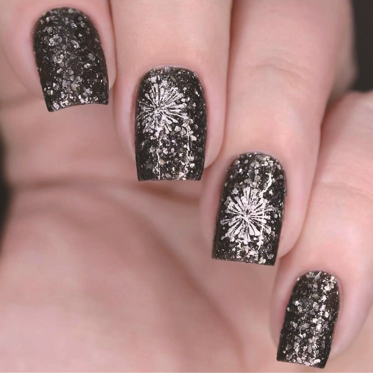 Sparkling Night Theme Medium Square Black Glitter Press On Nail Set with Silver Starburst Design