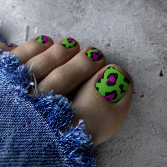 Bold Safari Adventure Short Square Green with Pink Leopard Print Press On Nail Set