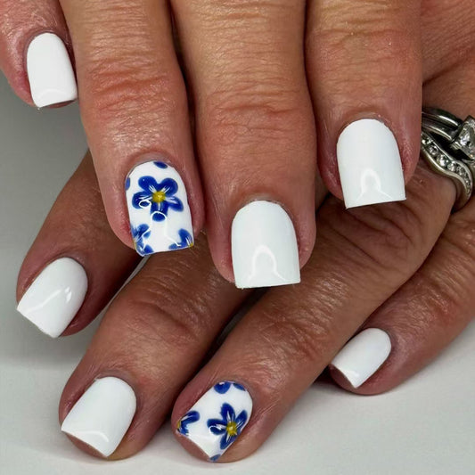 Floral Bliss Medium Square White Press On Nail Set with Blue Flower Accents for Elegant Touch