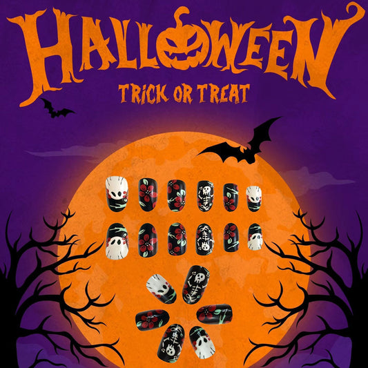 Halloween Spooktacular Medium Oval Black and White Nail Set with Creepy Skull and Floral Designs