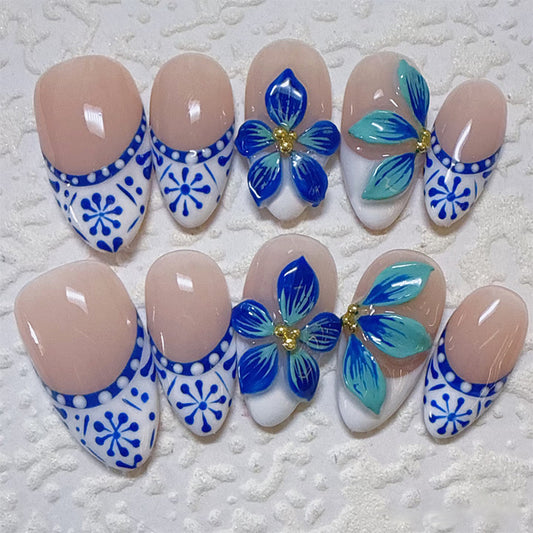 Whimsical Floral Design Short Almond Blue and White Nail Set