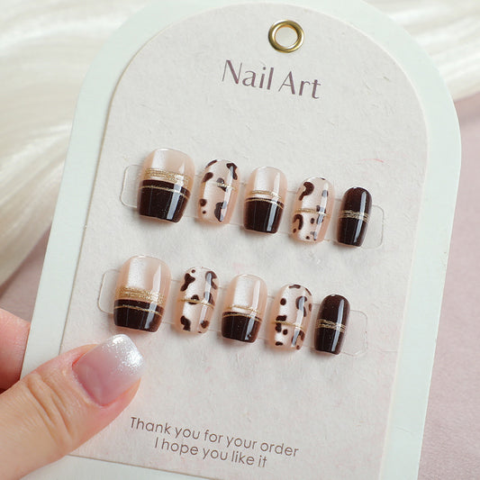 Chic Caffeine Short Square Brown with Gold Accent Nail Press Set