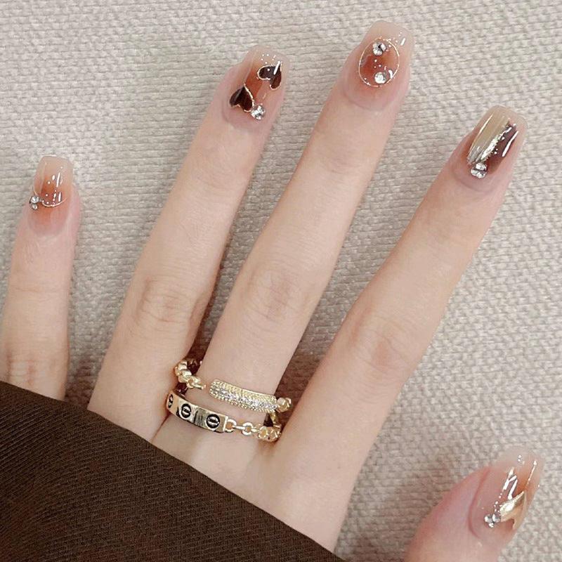 Chic Heartfelt Short Square Beige Press On Nail Set with Sparkling Accents