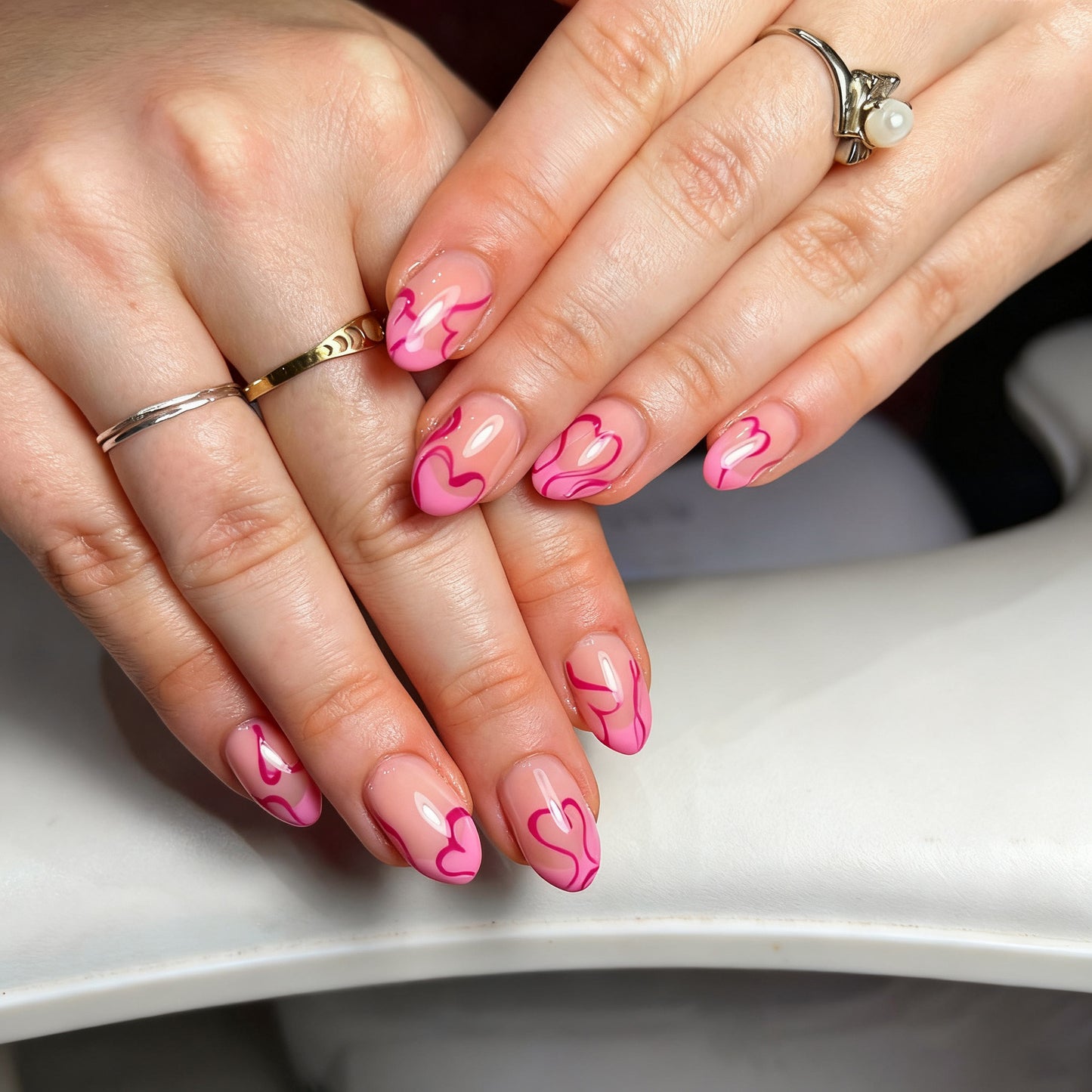 Romantic Heart Design Short Squoval Pink Press On Nail Set