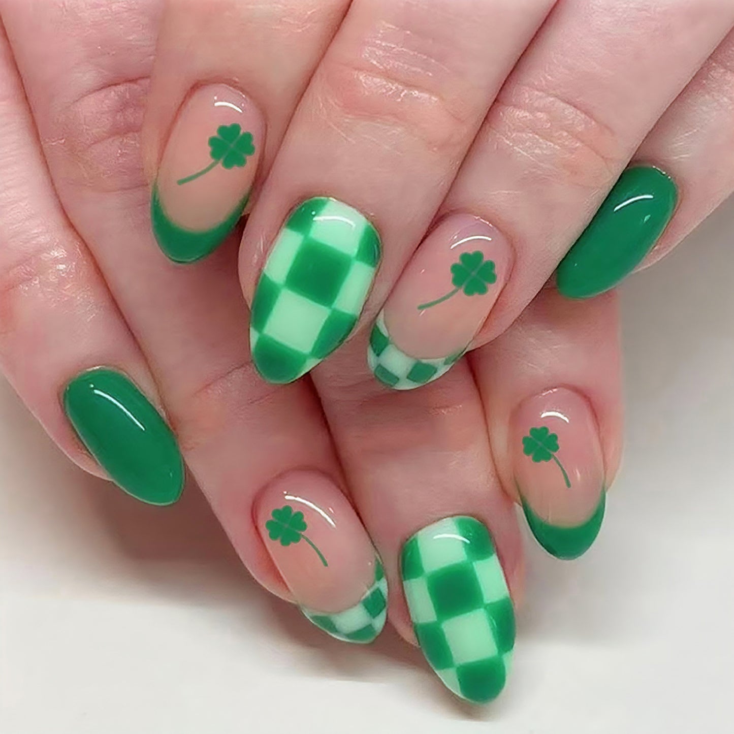 Lucky Clover Medium Almond Green with Checkered Design Press on Nail Set