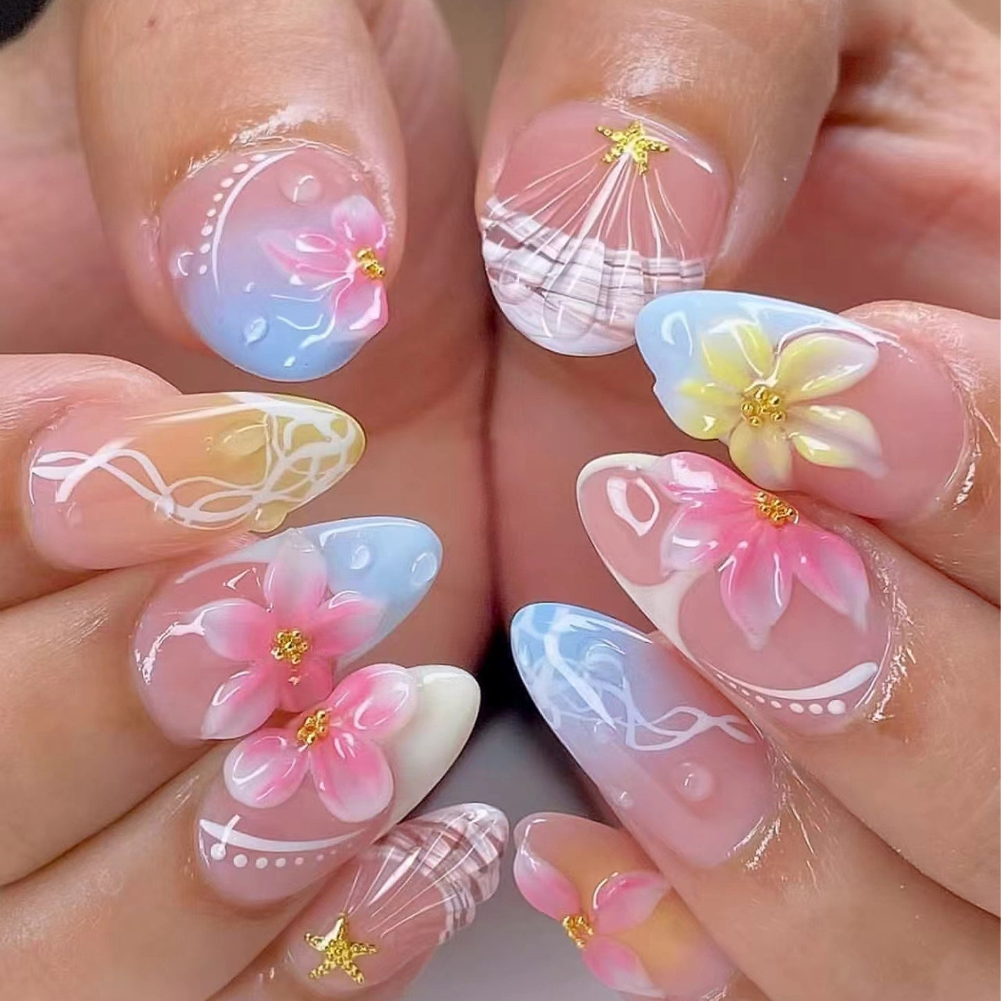 Tropical Bliss Short Almond Pastel Floral Accents Press-On Nail Set