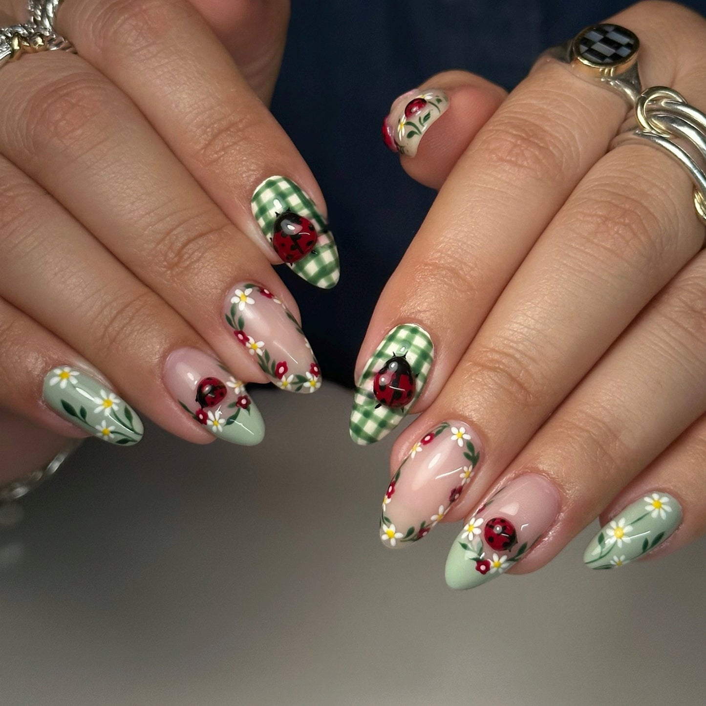Garden Delight Medium Almond Green Floral Design Press On Nail Set