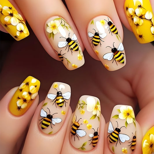 Buzzing Garden Dreamy Medium Square Yellow Floral Nail Set with Charming Bee Design