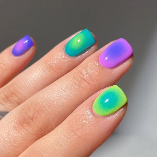 Vibrant Oasis Short Square Glossy Gradient Press On Nail Set