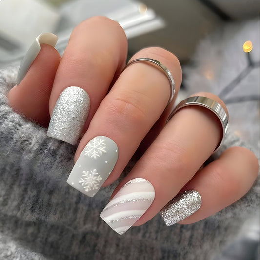 Winter Wonderland Glam Medium Square Gray and Silver Nail Set with Snowflake Art