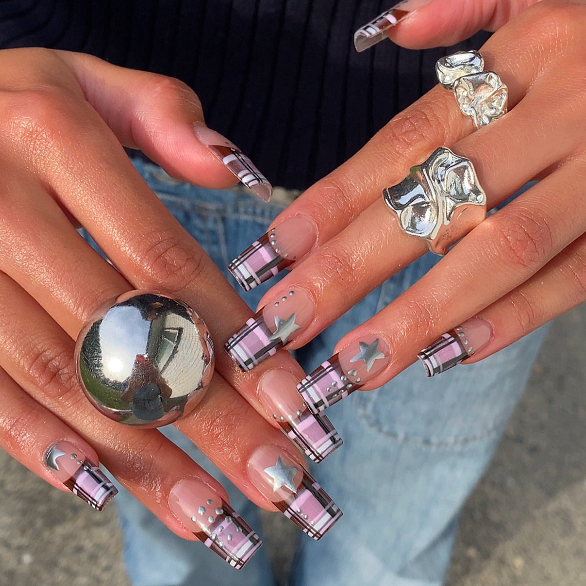 Chic Glamour Long Square Pink and Silver Striped Nail Set