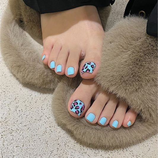 Tropical Paradise Vibrant Short Square Light Blue Press On Toenail Set with Eye-Catching Leopard Accent