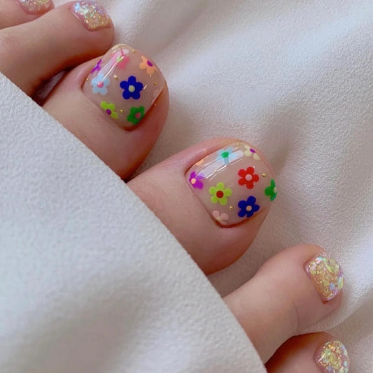 Whimsical Floral Short Square Pastel Press On Toenail Set