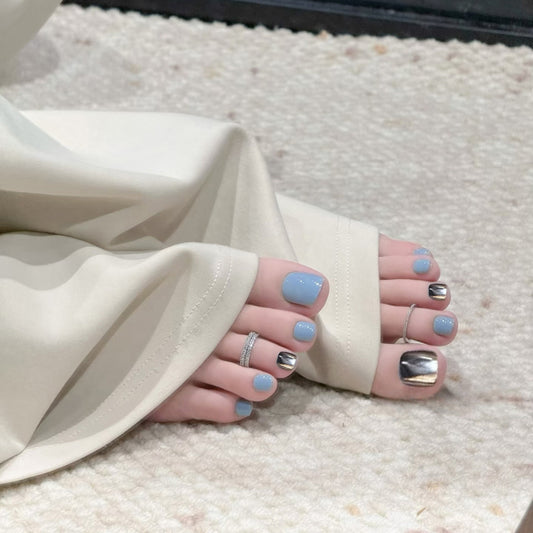 Enchanting Serenity Short Square Blue with Metallic Accents Press-On Toenail Set