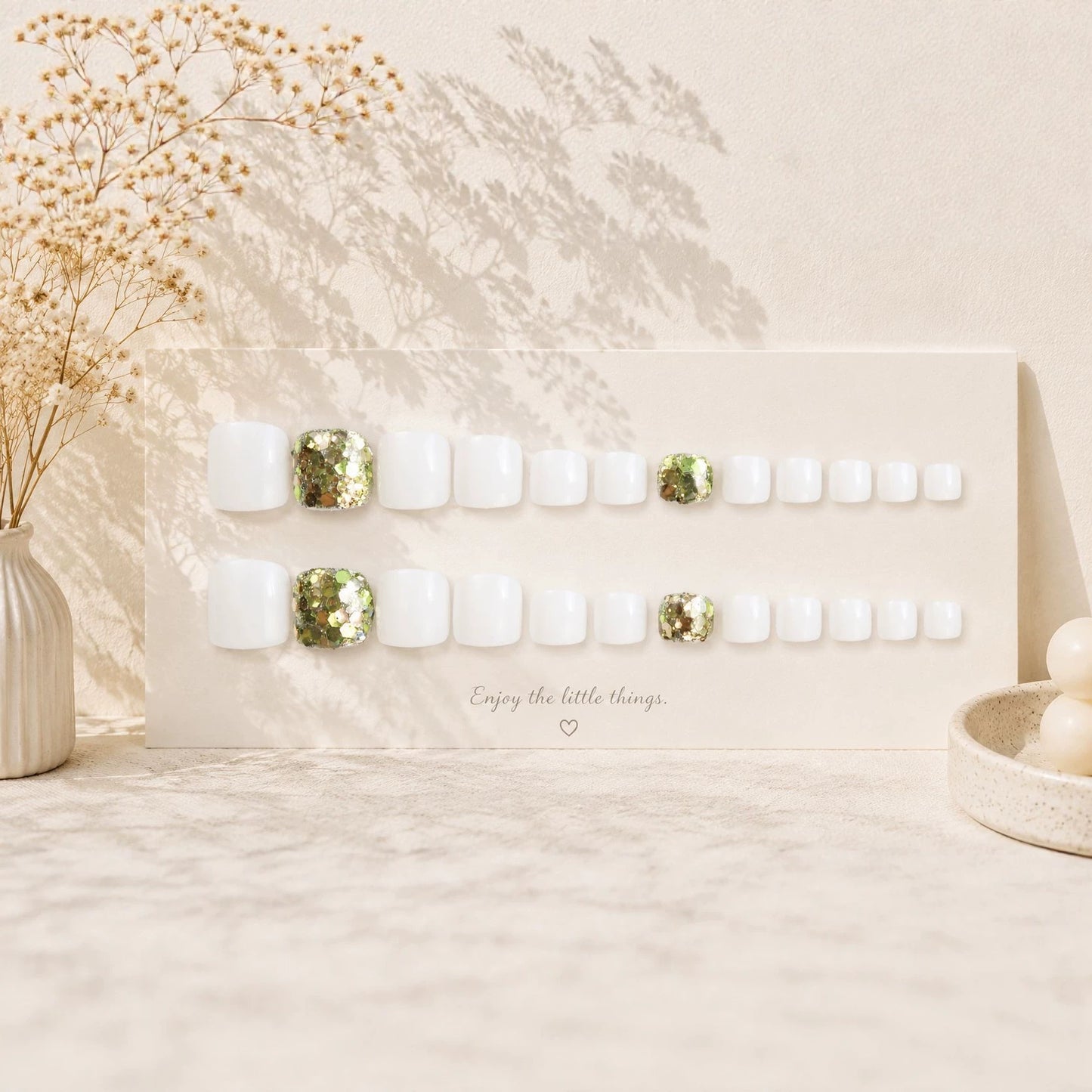 Glamorous Garden Short Square White with Sparkling Accents Press on Toenail Set