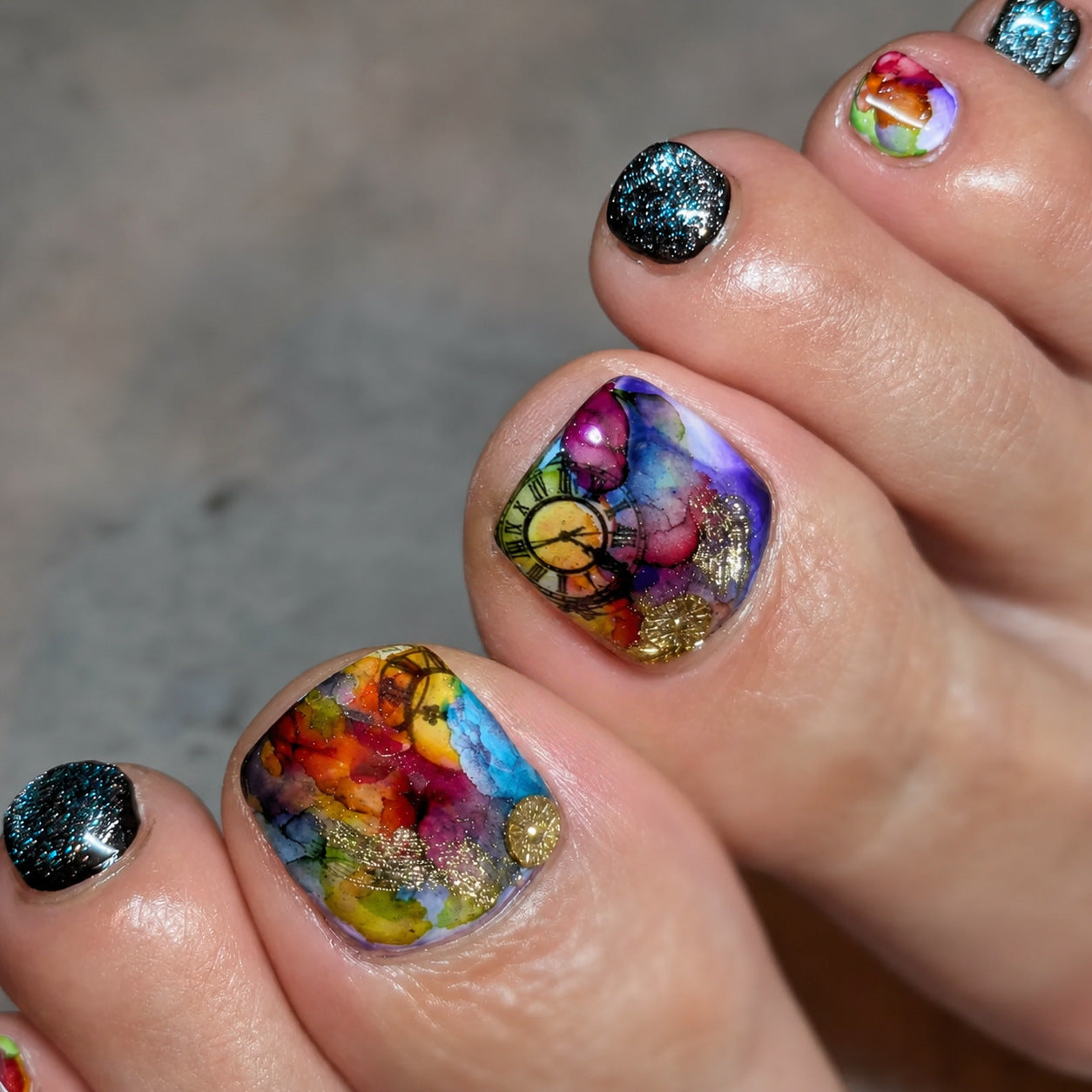 Bohemian Artistic Short Square Colorful Watercolor Design Press On Toenail Set