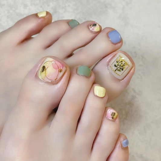 Whimsical Pastel Medium Square Press On Toenail Set Featuring Elegant Floral Designs