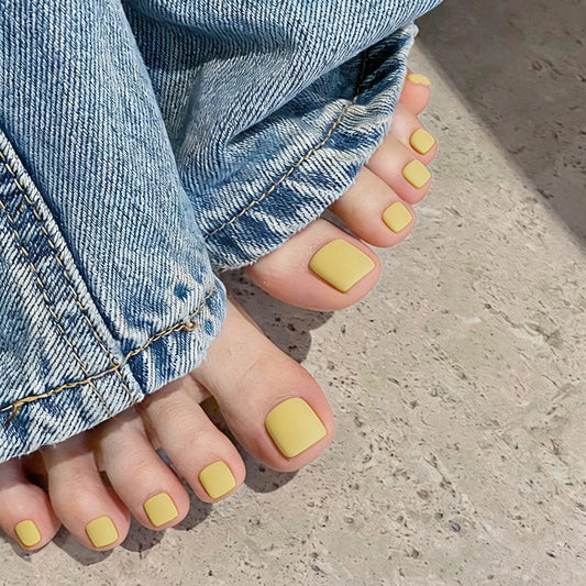 Sunny Vibes Short Square Shape Soft Yellow Matte Press On Toenail Set