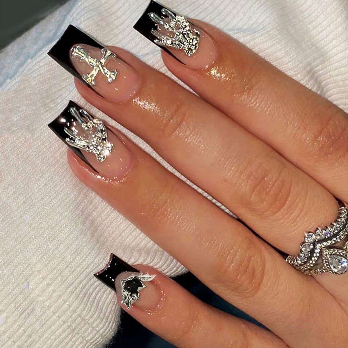 Gothic Elegance Medium Square Black with Stunning Silver Accents Press On Nail Set