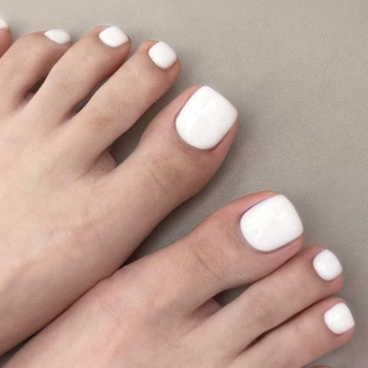 Elegant Serenity Short Square White Toenail Set with High Gloss Finish