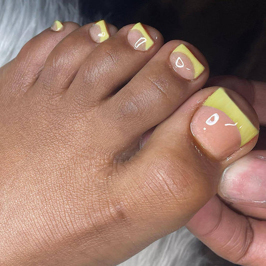 Sunny Citrus Short Square Glossy Finish Press-On Toenail Set