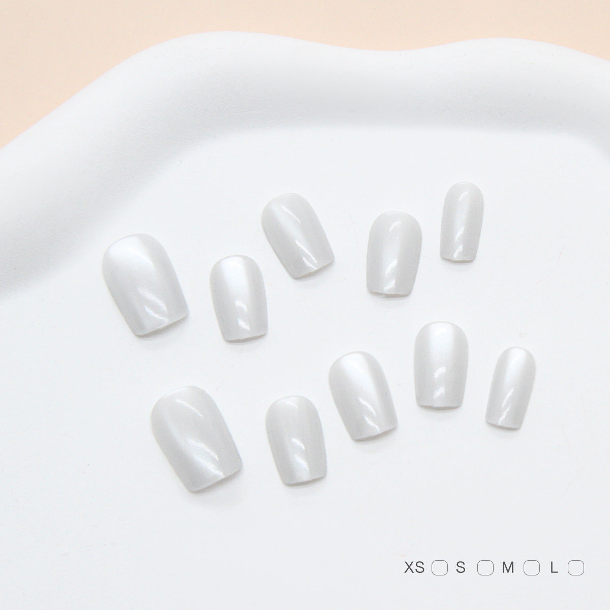 Elegant Serenity Short Square White Nail Set with Glossy Finish Perfect for Effortless Style