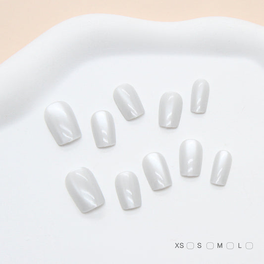 Elegant Serenity Short Square White Nail Set with Glossy Finish Perfect for Effortless Style