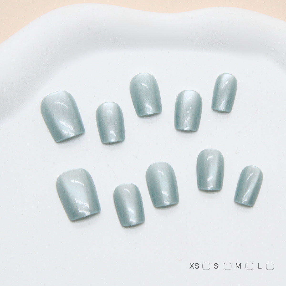 Serene Ocean Vibes Short Square Soft Blue Glossy Nail Set with Stunning Shine