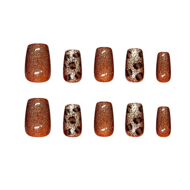Wild Safari Glamour Medium Square Press-On Nails with Shimmering Brown Base and Chic Leopard Accent