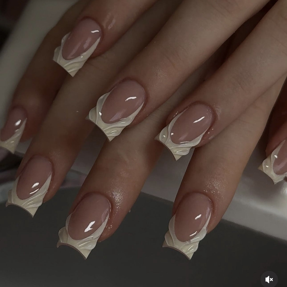 Elegant Creamy Medium Square Press On Nail Set with Delicate Textured Tips
