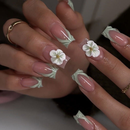 Enchanted Garden Medium Square Green Floral Press On Nail Set