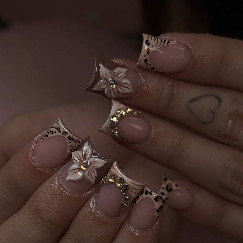 Elegant Jungle Vibe Medium Square Beige with Floral Accents and Glitter Details Press On Nail Set