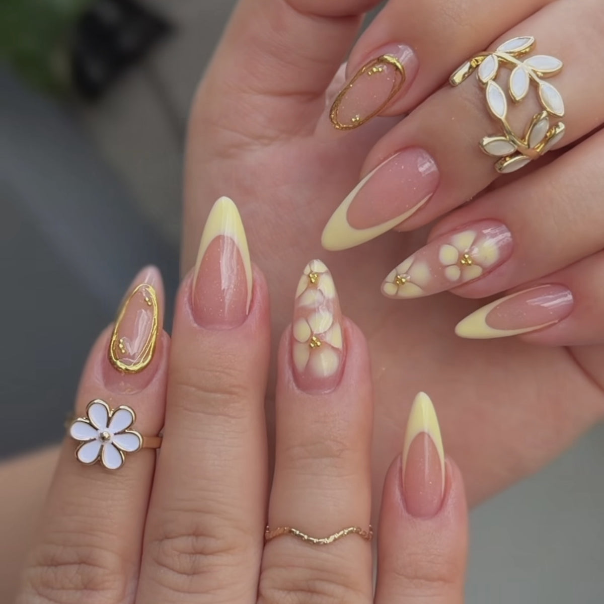 Golden Springtime Medium Almond Long Yellow Floral Accent Press on Nail Set