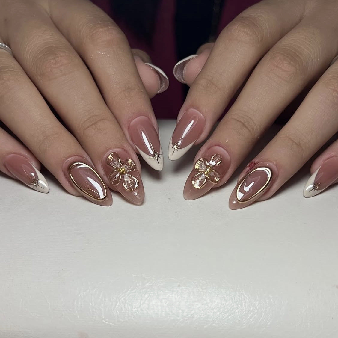 Glamorous Floral Elegance Medium Almond Beige with Gold Accents Press On Nail Set