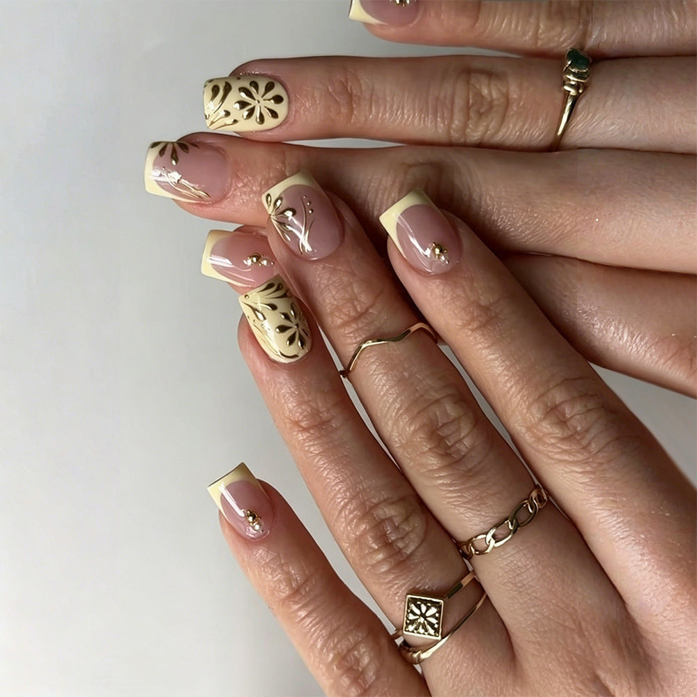 Vintage Elegance Short Square Creamy with Floral Accents Press On Nail Set