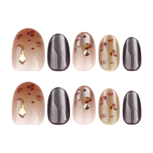 Autumn Elegance Short Oval Ombre Brown and Black Nail Set with Sparkling Accents