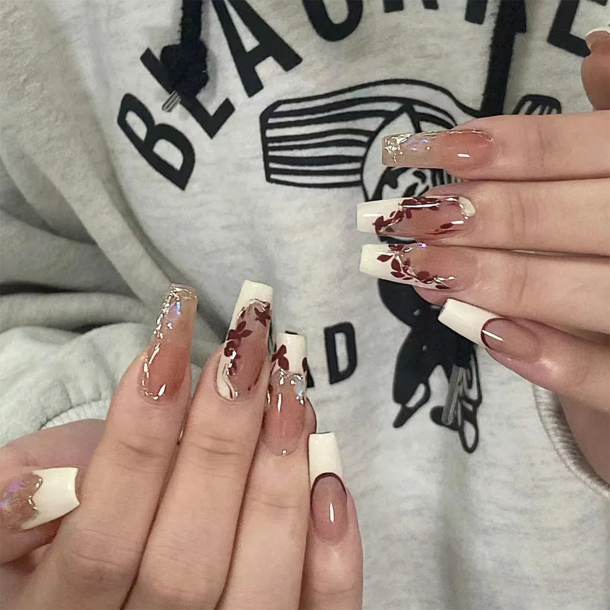 Autumn Elegance Extra-Long Coffin beige Press-On Nail Set with Red Floral Accents and Glitter Detail