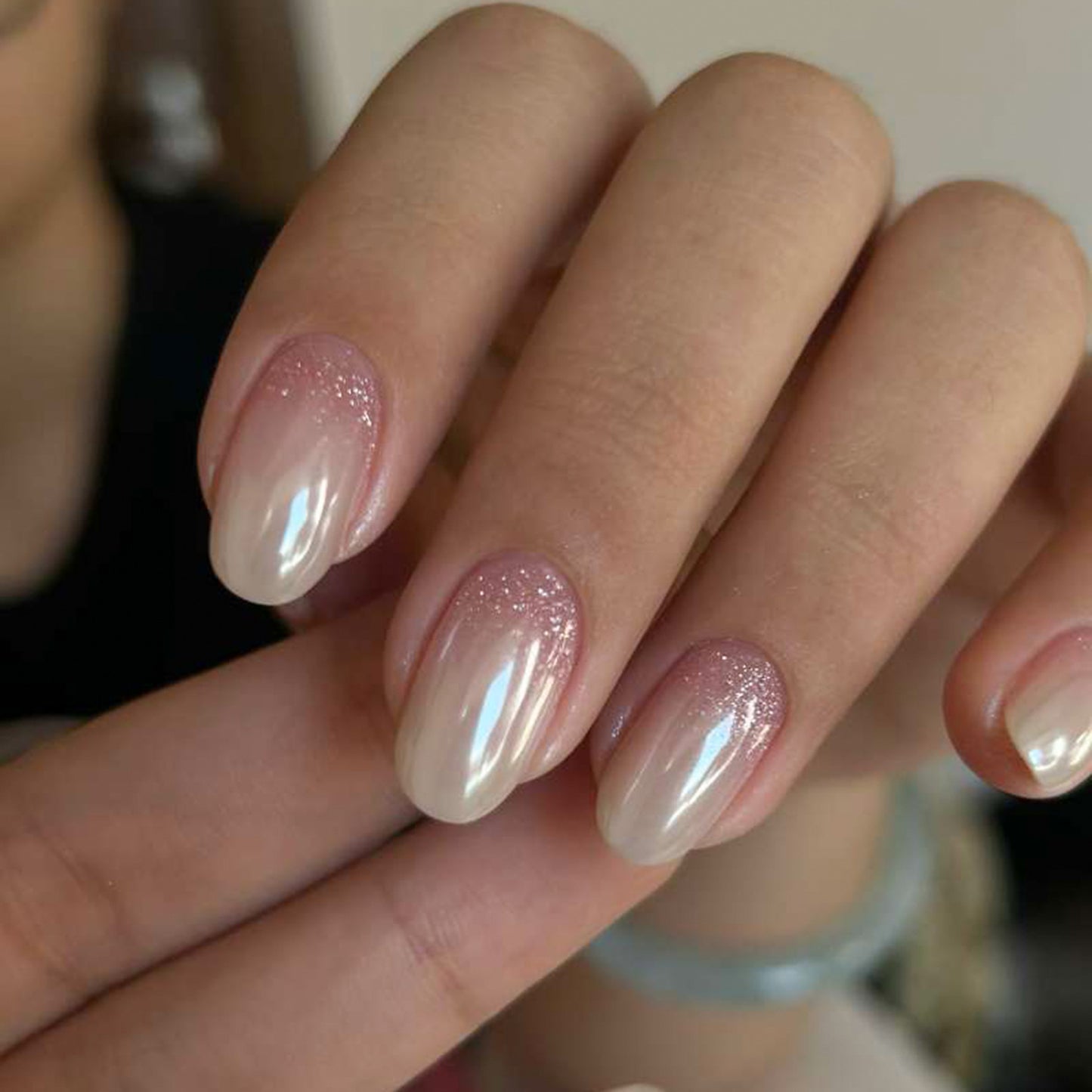 Dreamy Ombre Medium Oval Shape Blush Pink with Sparkle Press on Nail Set