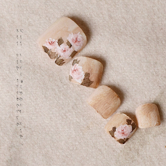 Elegant Garden Blossom Short Square Beige Press-On Toenail Set with Stunning Floral Art Design