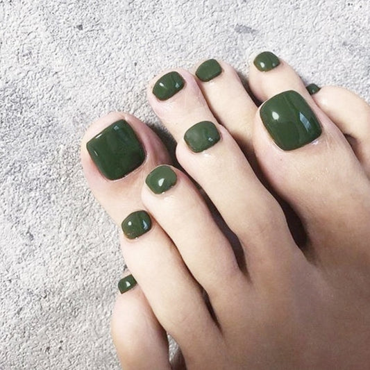 Enchanted Forest Short Square Deep Green Press On Toenail Set with Glossy Finish