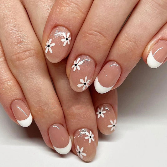 Bohemian Floral Elegance Short Round Pink with White French Tips and Daisy Accents Press on Nail Set