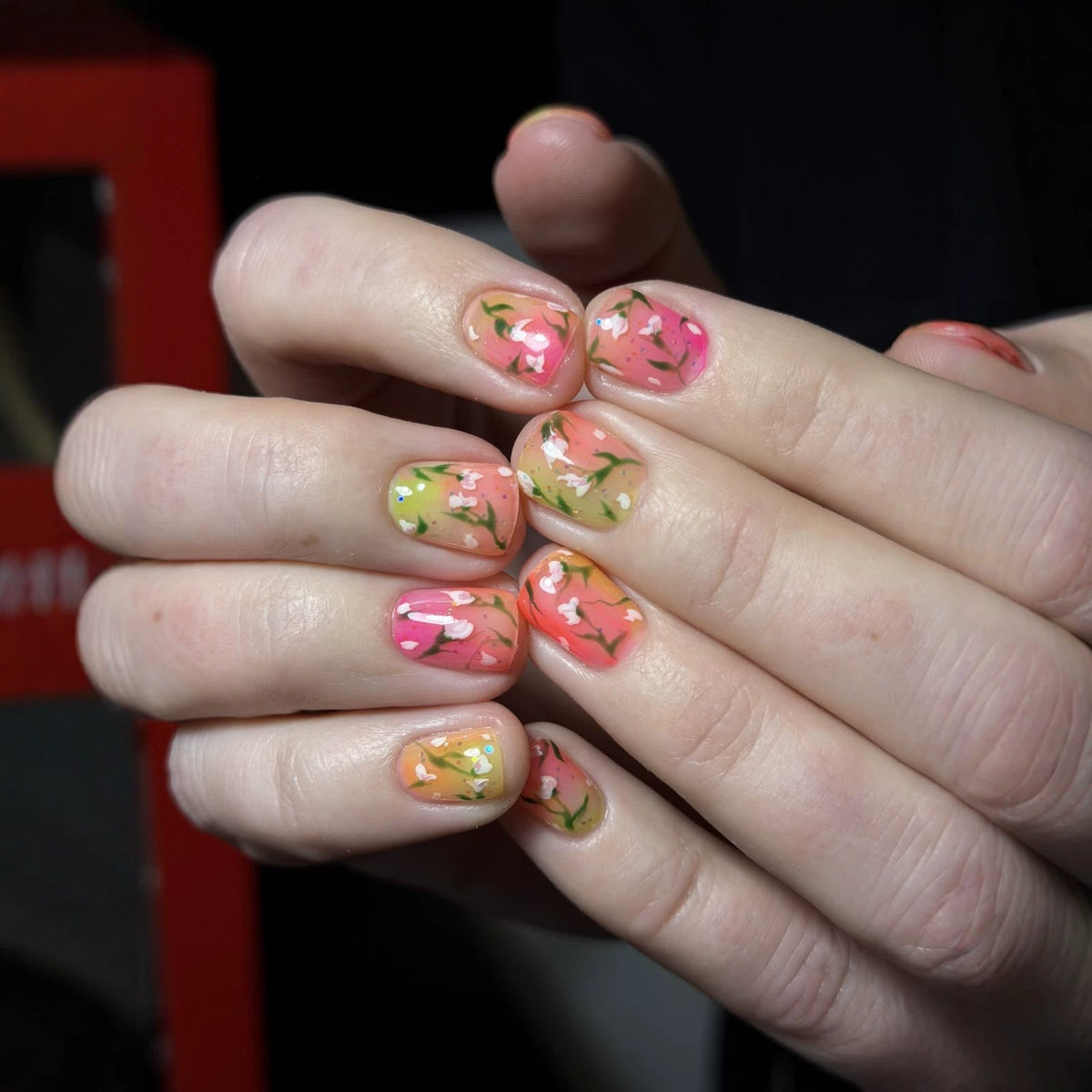 Blooming Floral Short Round Pastel Press On Nail Set with Glitter Accents