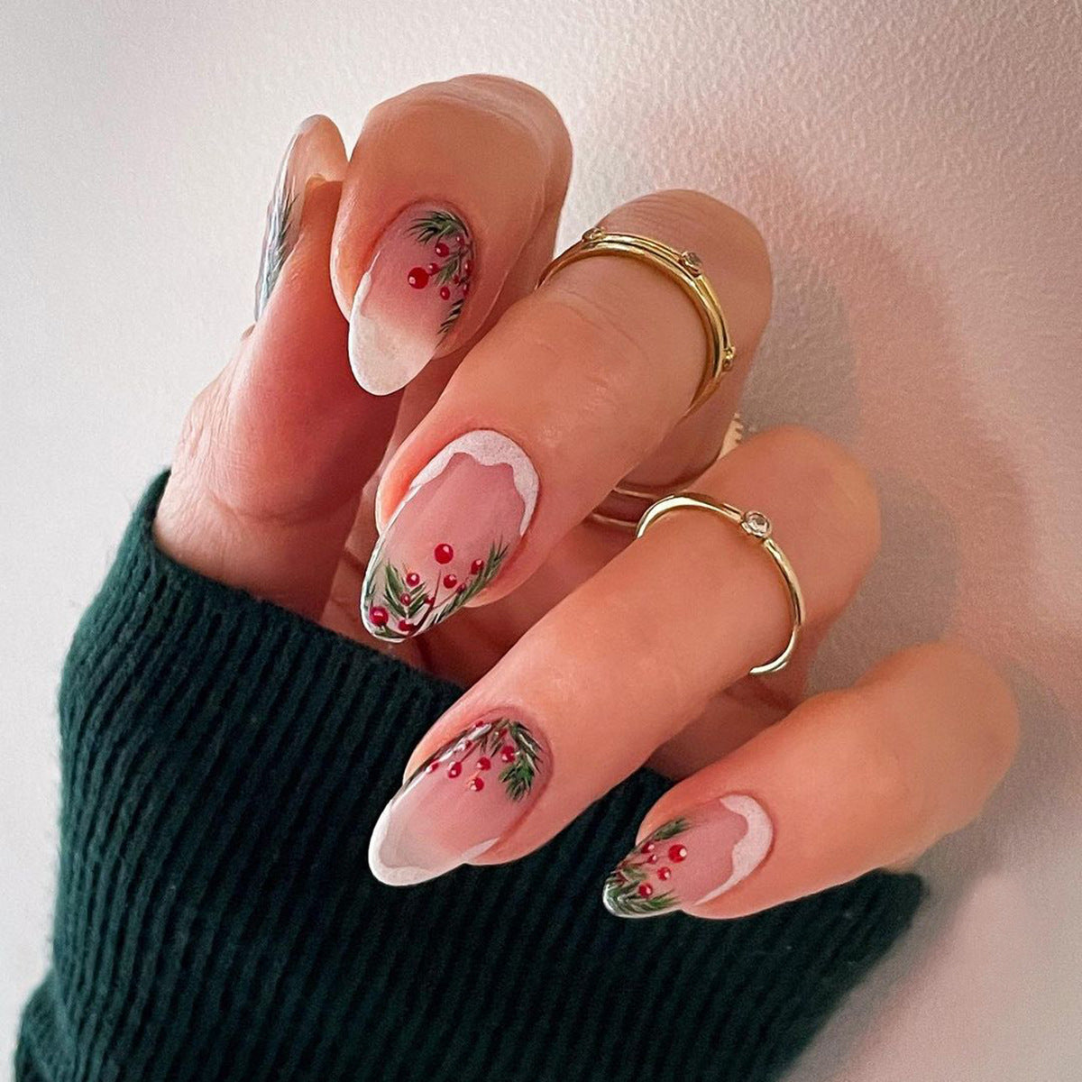 Festive Elegance Long Oval White and Red Festively Decorated Press On Nail Set