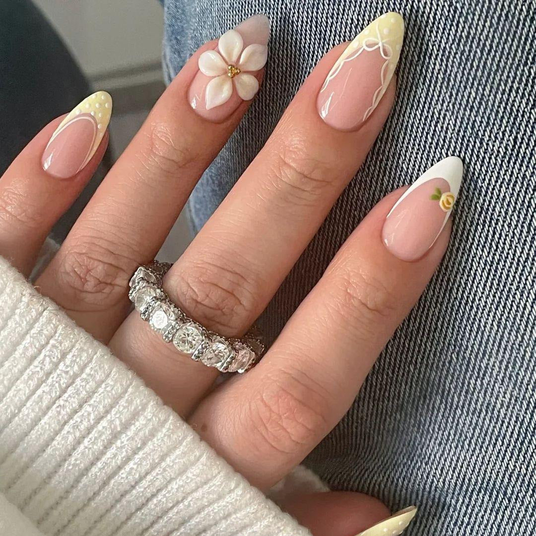 Charming Floral Design Medium Stiletto Pink Press On Nail Set with Elegant White Accents